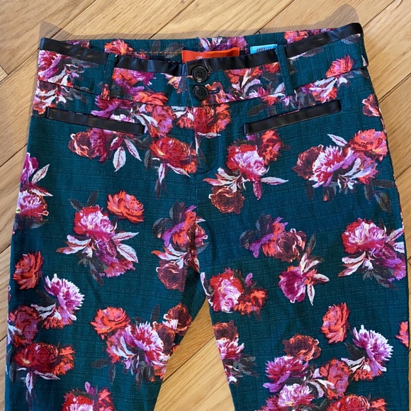 Anthropologie Cartonnier Charlie Ankle Pant Crop in Green with florals size 2 - Picture 4 of 16